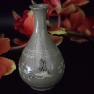Japanese Small Bud vase Crane Bird